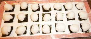 Asparagus Sushi Squares - place the rice ball