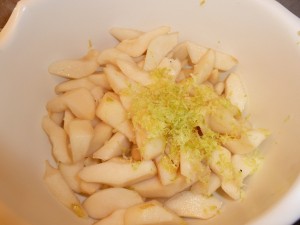 Pear Pie - prepare the fruit