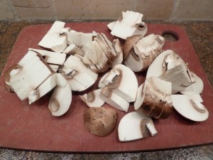 Coquilles Saint Jacques - slice the mushrooms