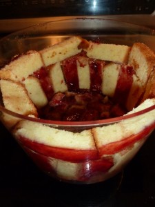 The King's Trifle - line the trifle bowl