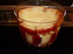 The King's Trifle - add the pudding