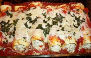Manicotti with Meat, Cheese and Spinach